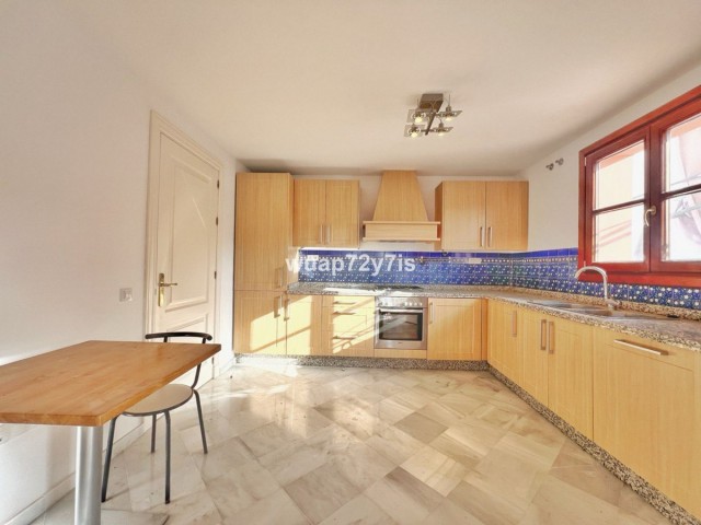 3 Bedrooms Townhouse in Benahavís