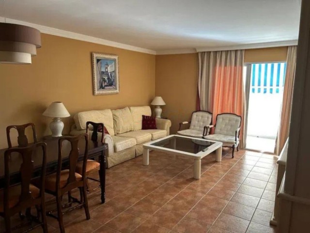 Apartment, Marbella, R5135443