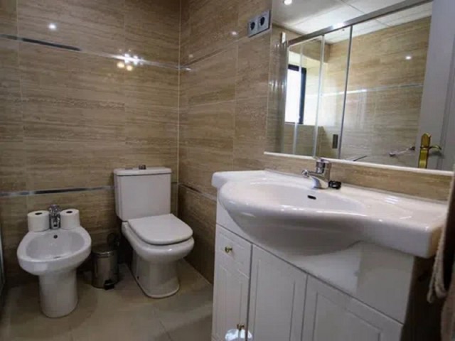 Appartement avec 3 Chambres  à Torremolinos