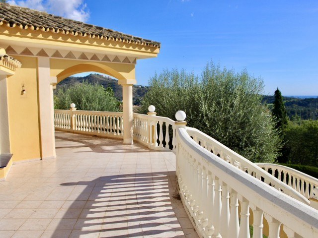 Villa avec 4 Chambres  à Hacienda Las Chapas