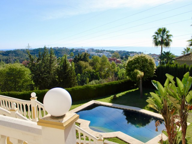 Villa avec 4 Chambres  à Hacienda Las Chapas