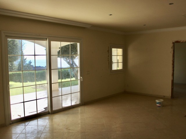 Villa avec 4 Chambres  à Hacienda Las Chapas