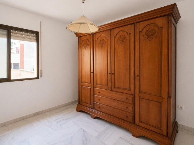 4 Bedrooms Apartment in La Carihuela