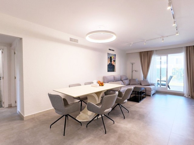 Apartment, El Paraiso, R5148001