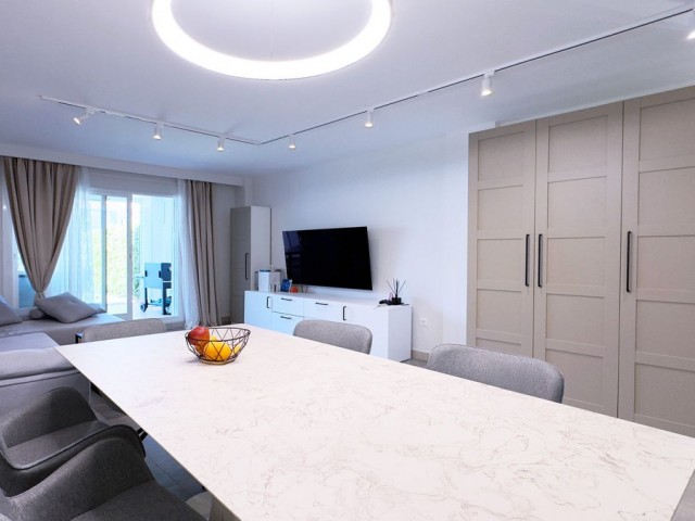 Apartment, El Paraiso, R5148001