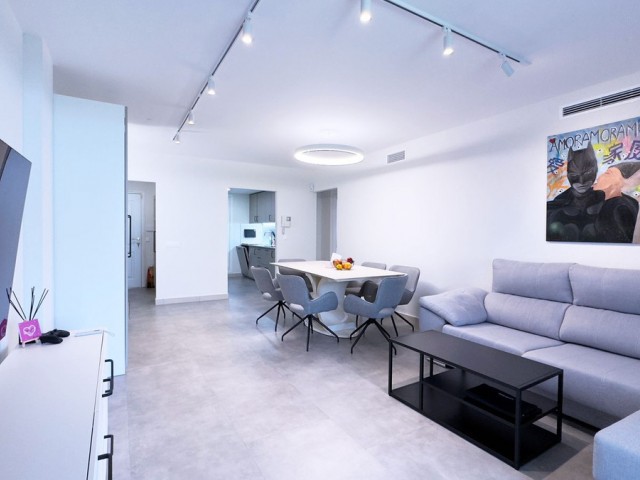 Apartment, El Paraiso, R5148001