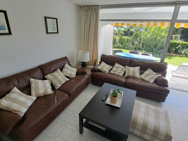 Reihenhaus, Miraflores, R5150941