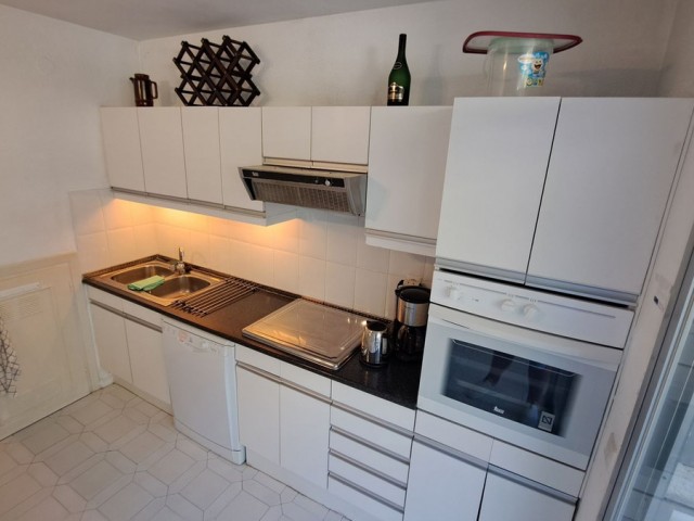 Reihenhaus, Miraflores, R5150941