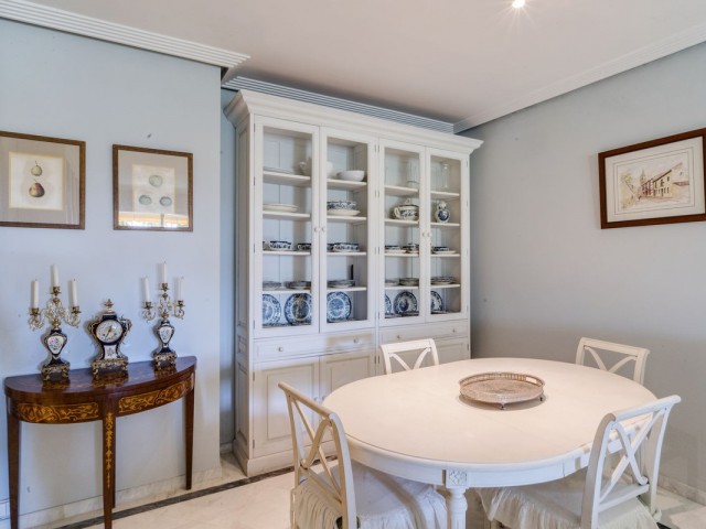2 Bedrooms Apartment in Bahía de Marbella