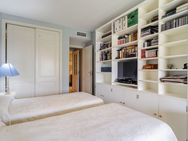 2 Bedrooms Apartment in Bahía de Marbella