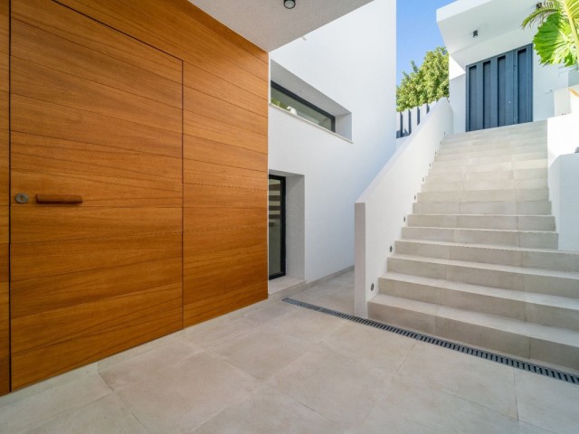 4 Slaapkamer Villa in La Capellania