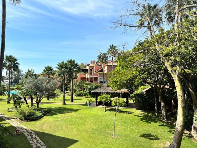 3 Soveroms Leilighet i Guadalmina Baja