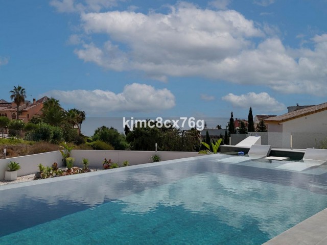 Villa avec 5 Chambres  à El Faro