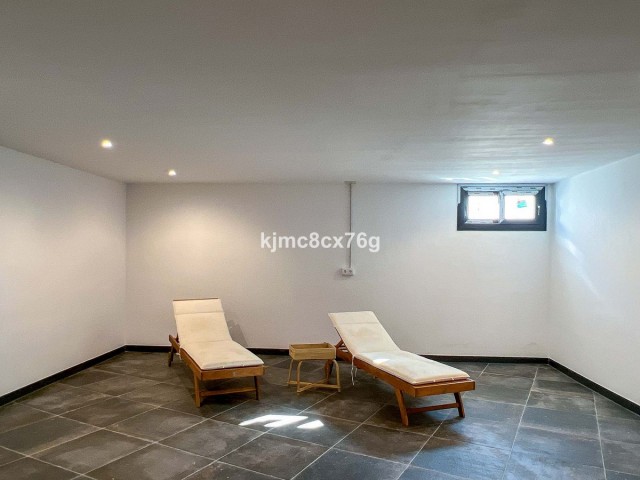 Villa avec 5 Chambres  à El Faro