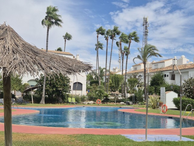 4 Slaapkamer Rijtjeshuis in Atalaya