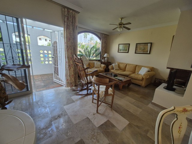4 Slaapkamer Rijtjeshuis in Atalaya