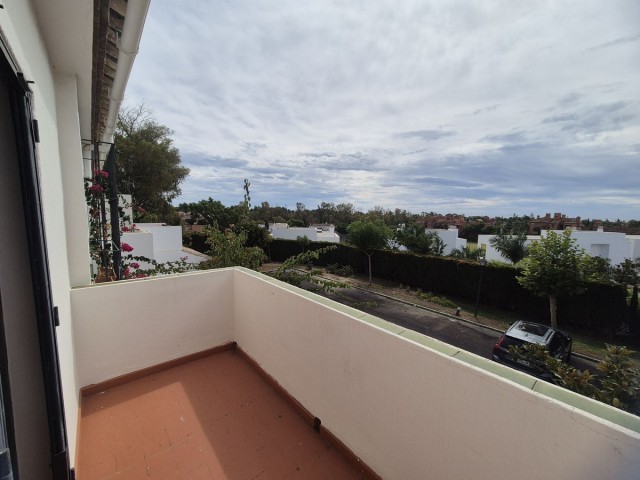 4 Slaapkamer Rijtjeshuis in Atalaya