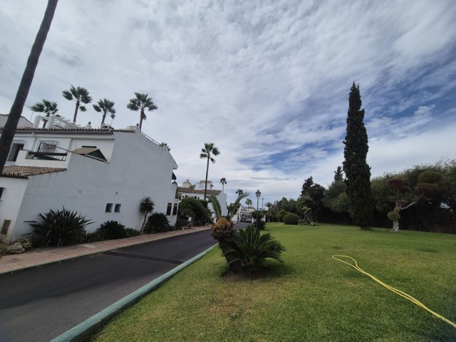 4 Slaapkamer Rijtjeshuis in Atalaya