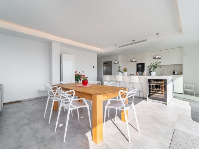 Penthouse avec 3 Chambres  à La Capellania