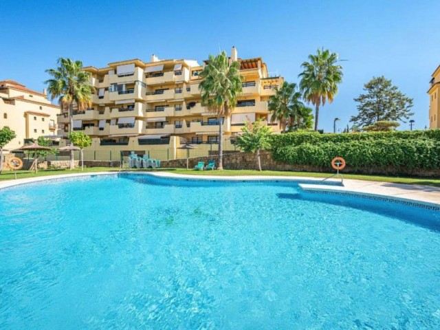 Apartment, Estepona, R5160181