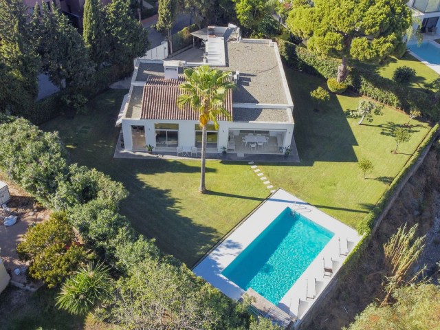 Villa avec 3 Chambres  à Guadalmina Baja