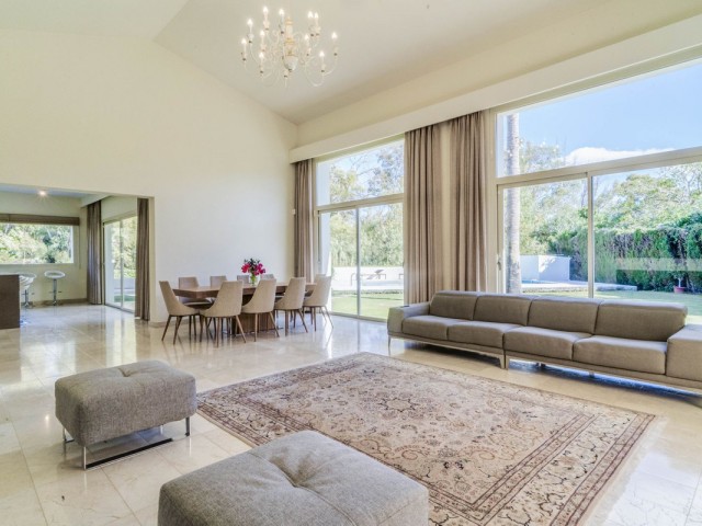 Villa avec 3 Chambres  à Guadalmina Baja
