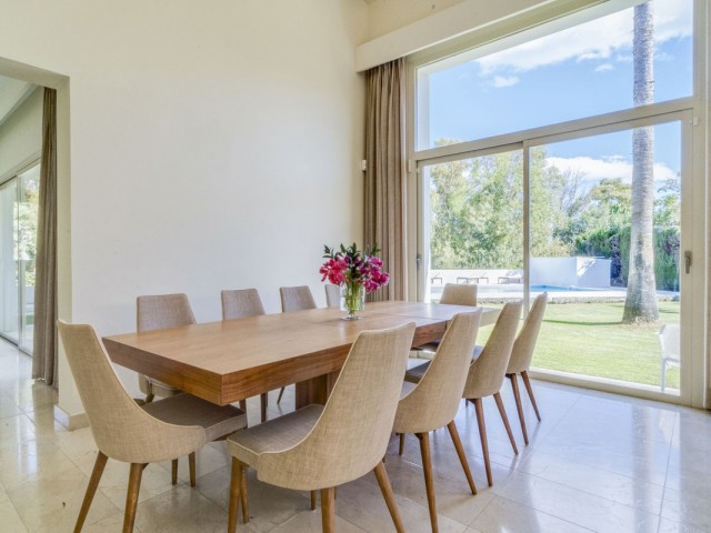 Villa avec 3 Chambres  à Guadalmina Baja