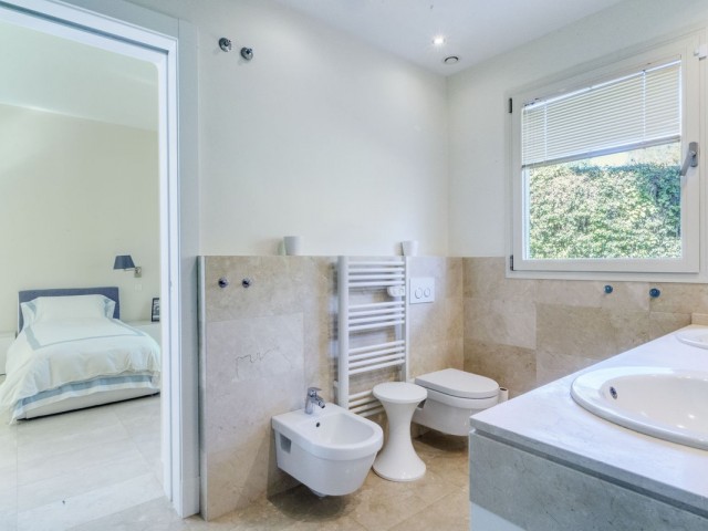 Villa avec 3 Chambres  à Guadalmina Baja