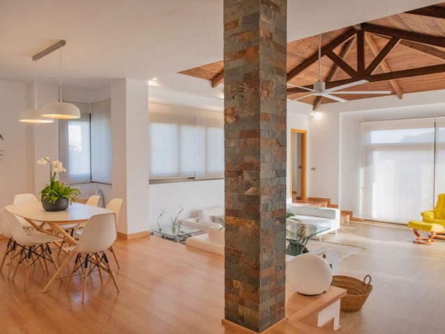4 Bedrooms Villa in Benalmadena