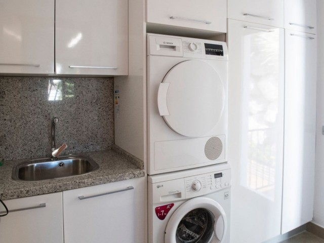 4 Bedrooms Villa in Benalmadena