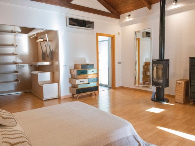 4 Bedrooms Villa in Benalmadena