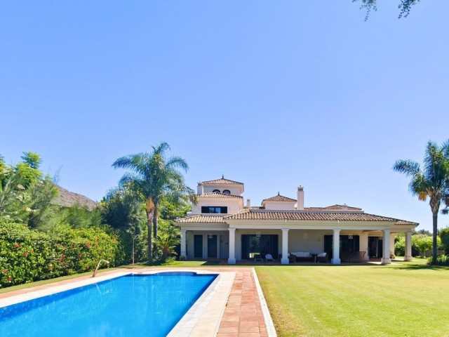 Huvila San Roque Club - R5163703
