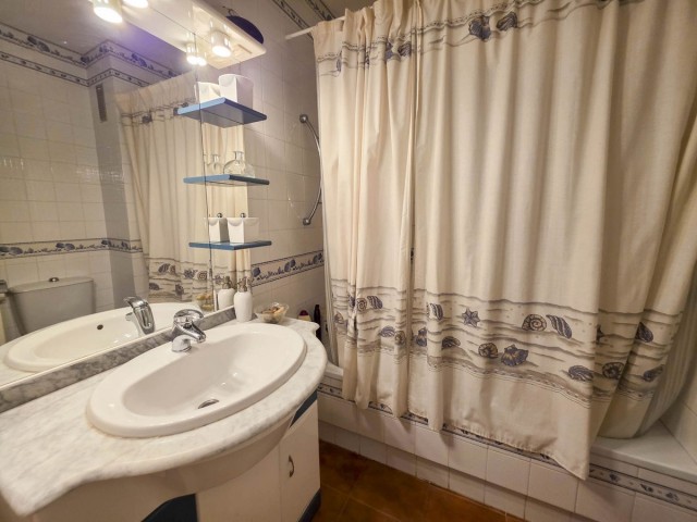 Maison mitoyenne avec 3 Chambres  à Casares Playa
