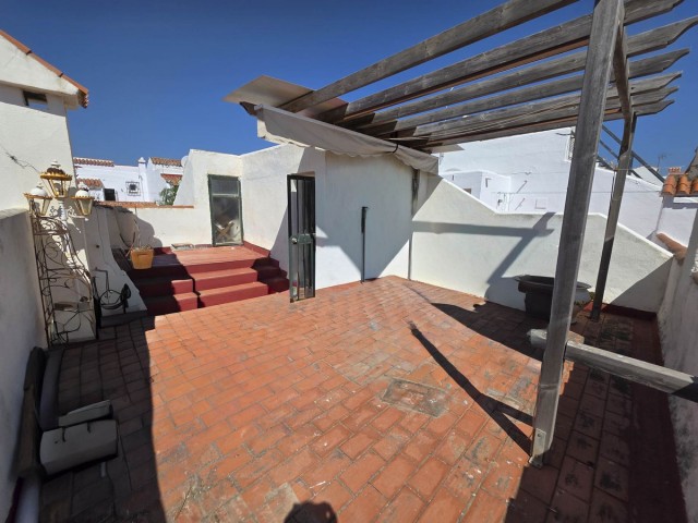 Maison mitoyenne avec 3 Chambres  à Casares Playa