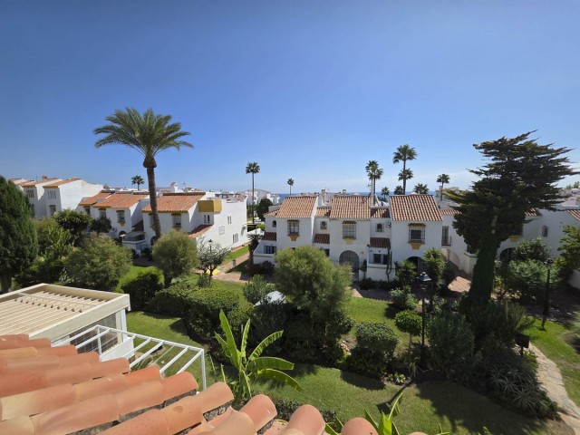 Maison mitoyenne avec 3 Chambres  à Casares Playa