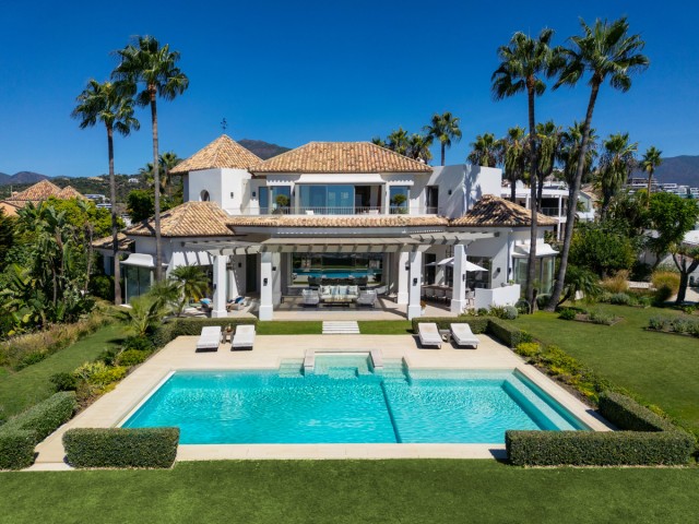 Villa, Monte Halcones, R5162692