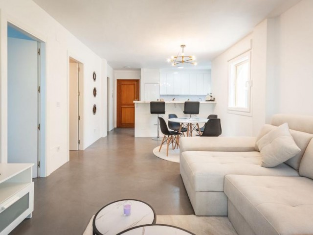 Apartment, Puerto Banús, R5165143