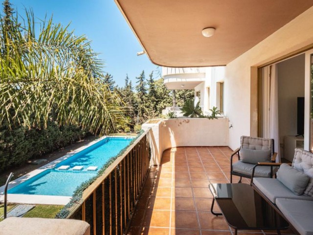 2 Bedrooms Apartment in Puerto Banús