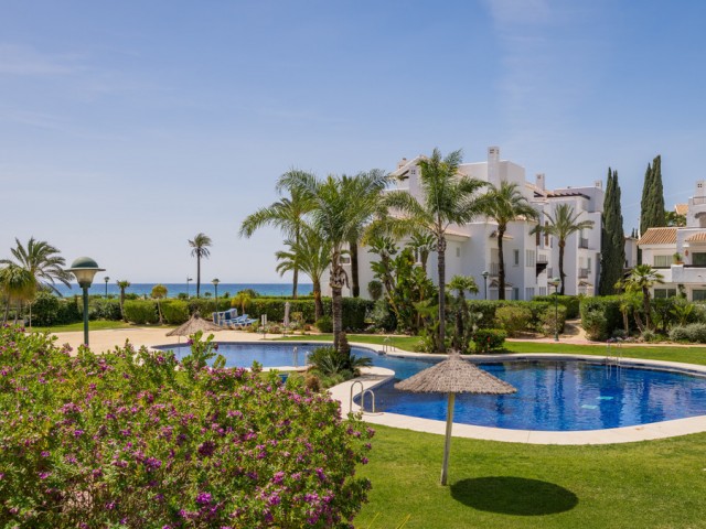 3 Bedrooms Apartment in Los Monteros