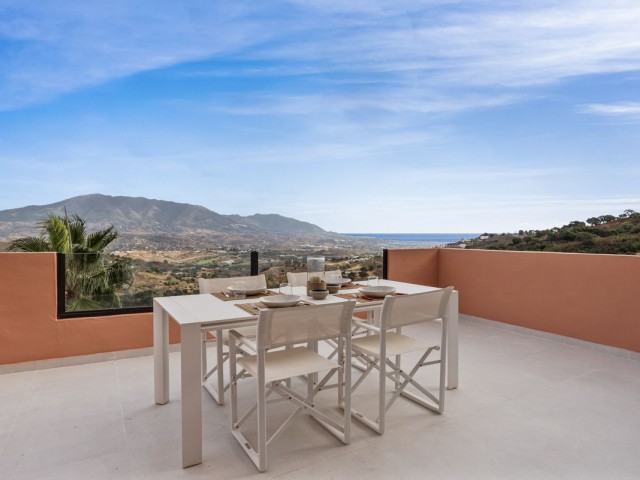 2 Bedrooms Apartment in La Mairena