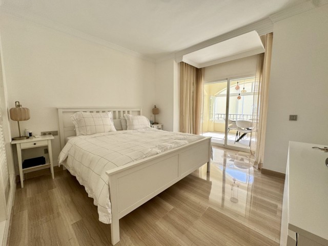 Appartement avec 3 Chambres  à Elviria
