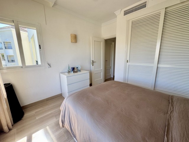 Appartement avec 3 Chambres  à Elviria