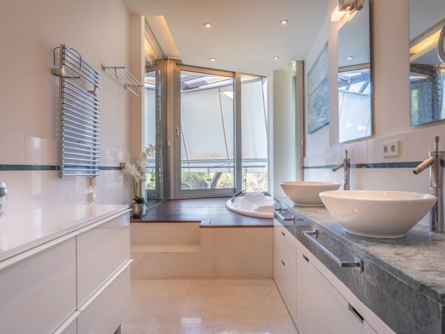 2 Bedrooms Townhouse in Sierra Blanca