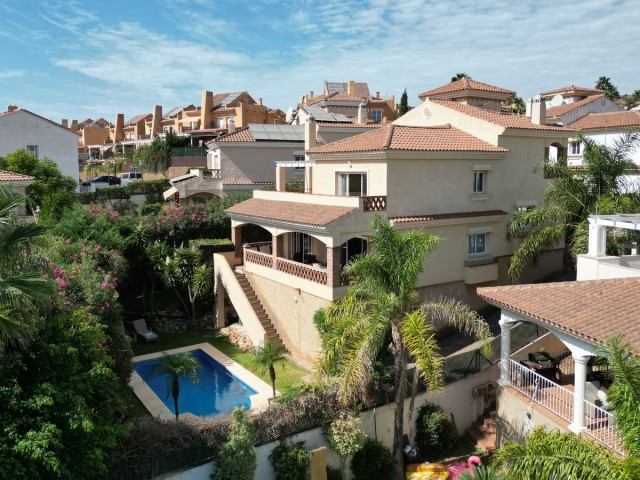 4 Schlafzimmer Villa in Riviera del Sol