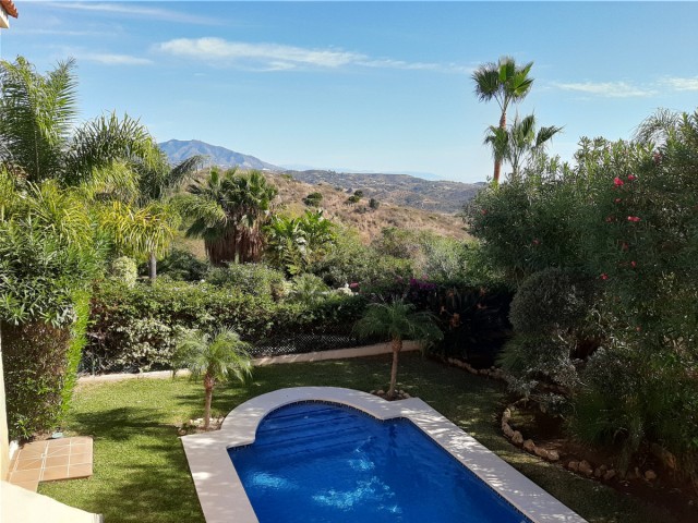 4 Schlafzimmer Villa in Riviera del Sol