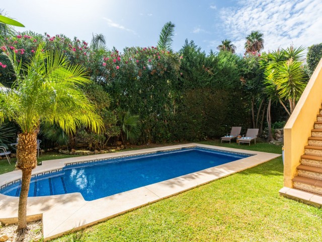 4 Schlafzimmer Villa in Riviera del Sol