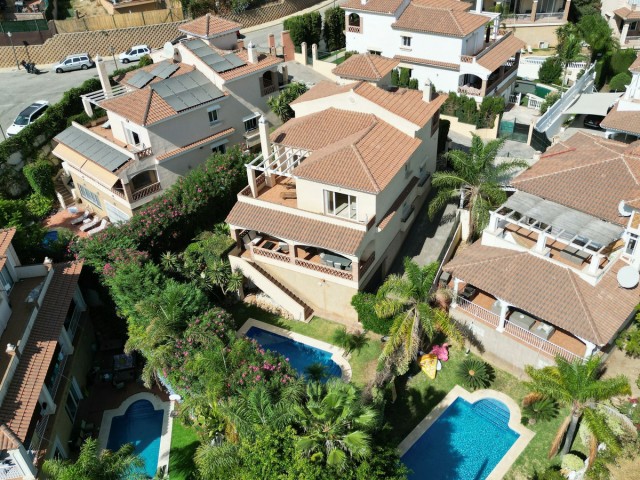 4 Schlafzimmer Villa in Riviera del Sol