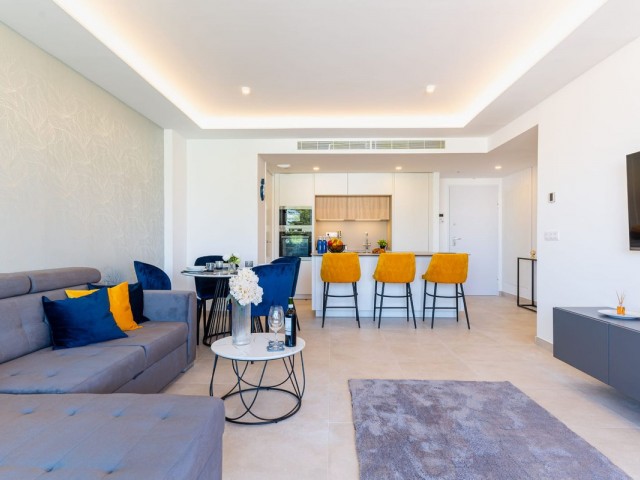 2 Bedrooms Apartment in Fuengirola