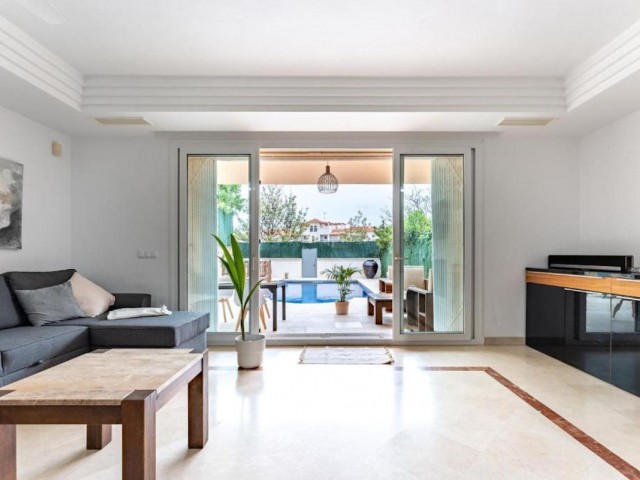 4 Bedrooms Villa in Riviera del Sol