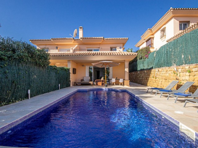 4 Bedrooms Villa in Riviera del Sol